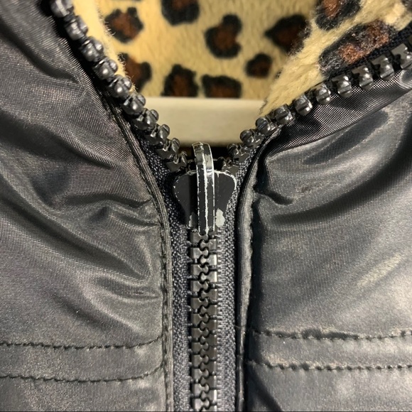 French Toast Reversible Puffer Vest - Picture 4 of 5